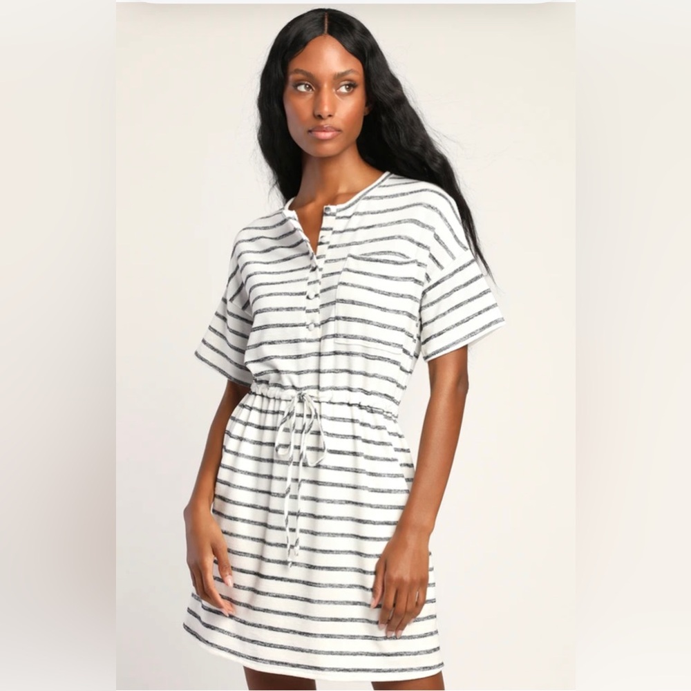 Lulus Beach Casual White And Black Striped Drawstring Mini Dress - Size S - Picture 2 of 3